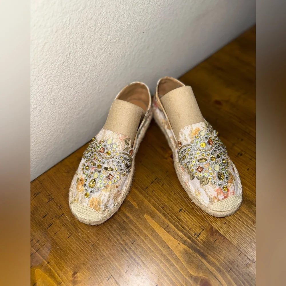 J Renee Jeweled Espadrilles Boho Luxe Euro‎ Summer Coastal Grandma Chic- 8.5